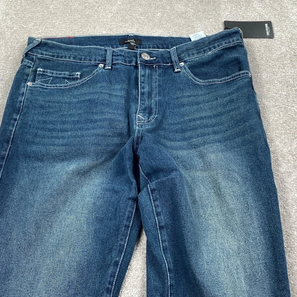 True Religion Ricky Relaxed Straight Jeans Mens 36 Blue Dark Woodland Wash NWT